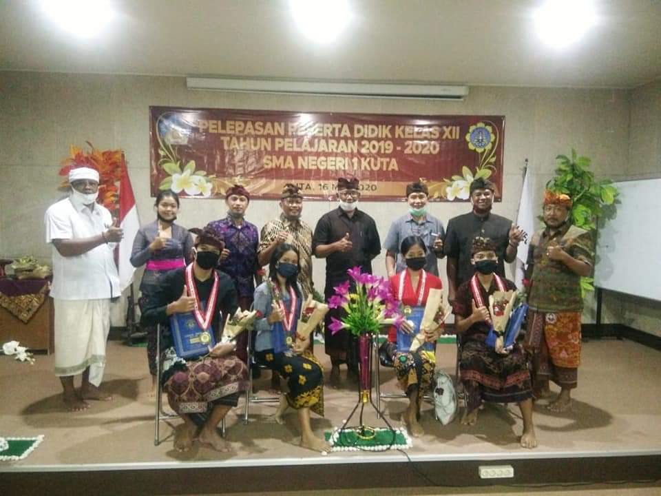 Pelepasan Siswa XII, Sederhana Namun Bermakna